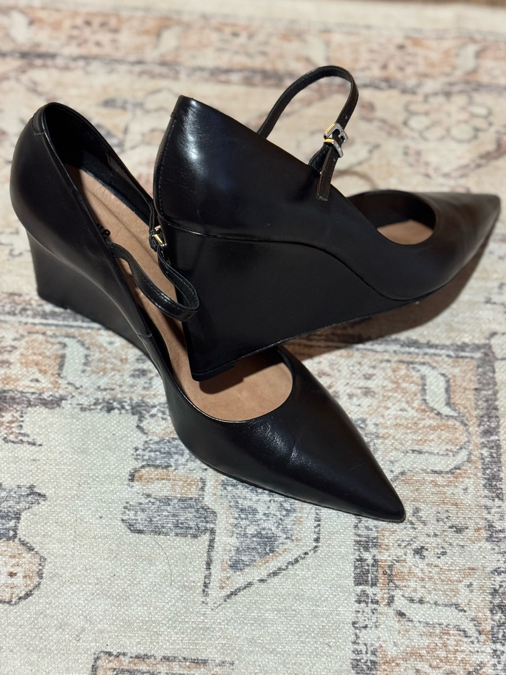 Maeve Black Pointed-Toe Mary Jane Pumps with Ankle Strap Size 40 - Picture 2 of 6